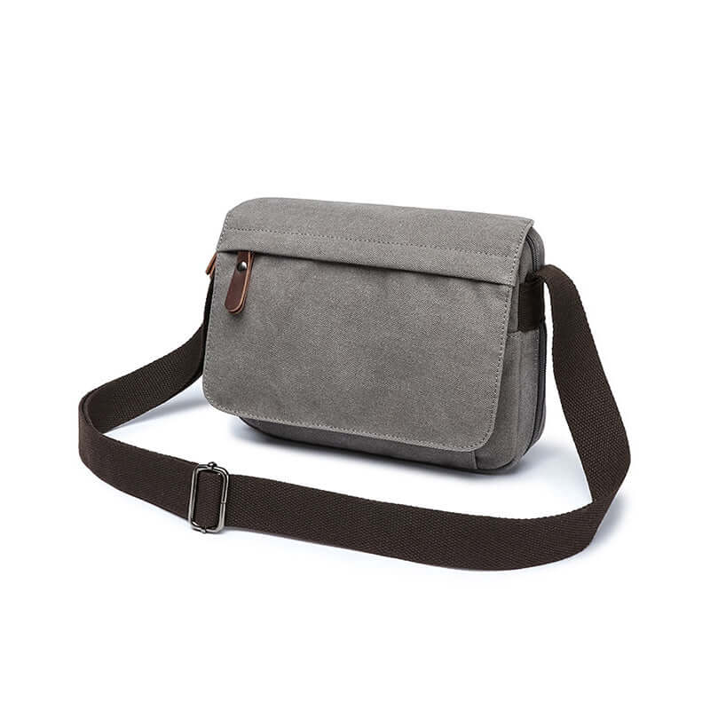 Adjustable shoulder strap for comfortable carrying