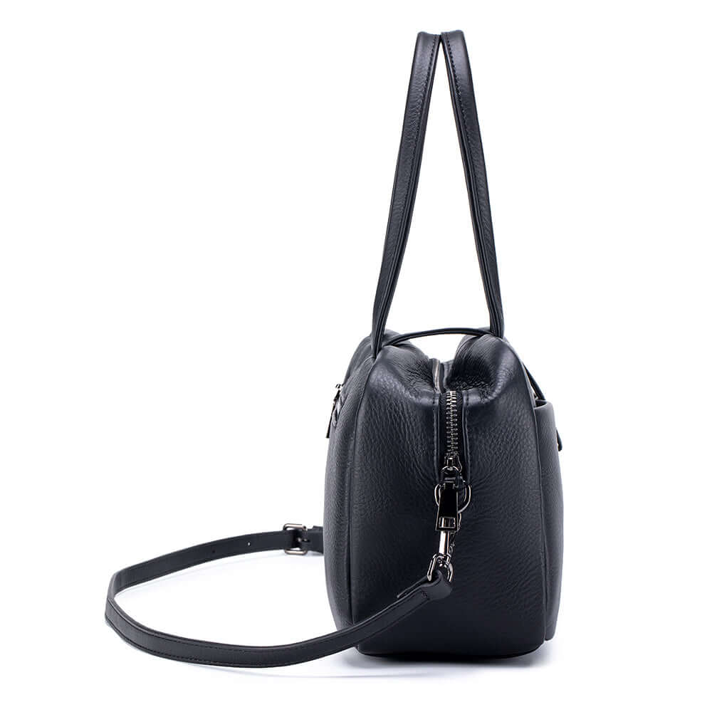 Genuine leather crossbody bag with adjustable strap
