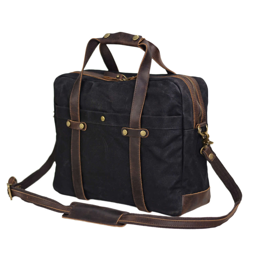 Vintage 15.6-inch laptop bag with spacious storage for men
