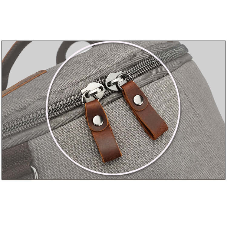 New Zealand-ready travel bag made of canvas and leather