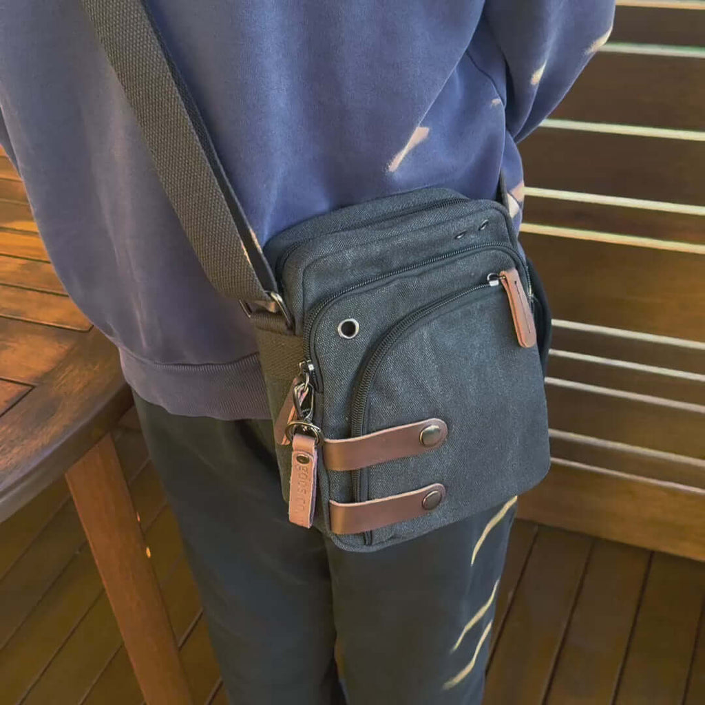 Canvas Small Crossbody Bag | Style & Convenience
