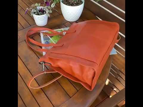 Minimalist design leather tote shoulder bag NZ