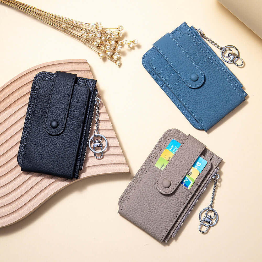 Leather card holder with zippered coin pouch