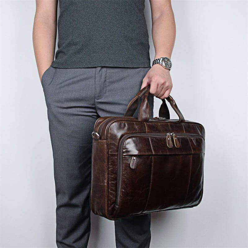 15-inch leather laptop bag for men in NZ.