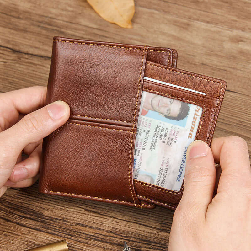 Men's RFID-protected genuine leather wallet