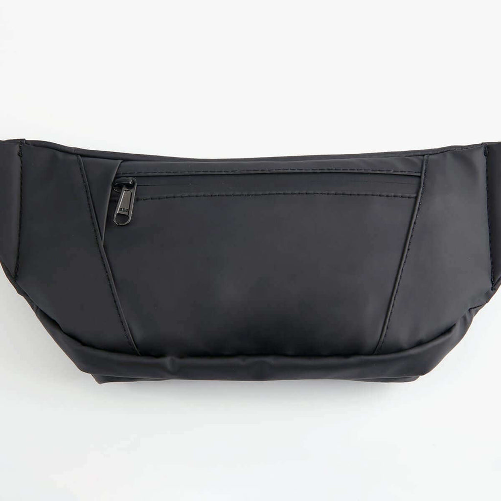 Back view of the waterproof waist bag with adjustable strap